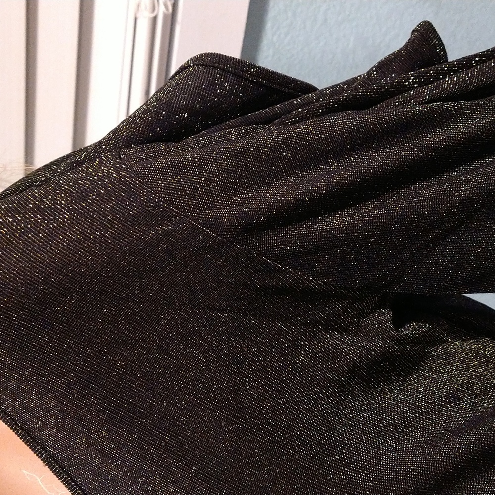 By Carmin Gold Sparkle Ruffled Black Stretching Dress 1x2x3x Sizes - Picture 11 of 12